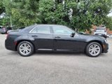 Used 2017 Chrysler 300 Limited image 3