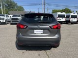 Used 2018 Nissan Rogue Sport SV image 3