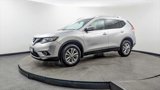 Used 2016 Nissan Rogue SV w/ SV Premium Package image 2