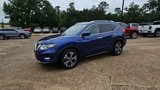 Used 2019 Nissan Rogue SV w/ Premium Package image 4