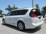 Used 2018 Chrysler Pacifica Touring-L Plus image 4