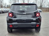 Used 2021 Jeep Renegade Latitude w/ Convenience Group image 4