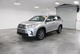 Used 2019 Toyota Highlander XLE image 4