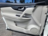 Used 2017 Nissan Rogue Sport SL image 6