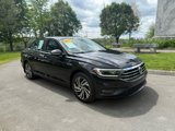 Used 2021 Volkswagen Jetta SEL Premium image 3