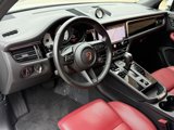 Used 2024 Porsche Macan image 4