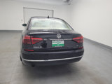 Used 2017 Volkswagen Passat 1.8T SE image 6