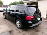 Used 2011 Volkswagen Routan SE image 4