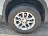 Used 2022 Chevrolet Traverse LS image 3