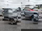 Used 2022 Cadillac XT5 Premium Luxury image 3
