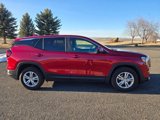 Used 2024 GMC Terrain SLE image 4