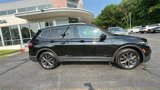 Used 2022 Volkswagen Tiguan SE image 5