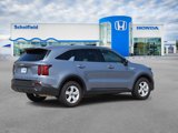 Used 2022 Kia Sorento LX image 3