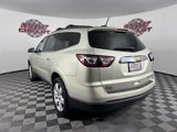 Used 2016 Chevrolet Traverse LT w/ Style and Technology Package image 5