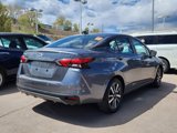 Used 2021 Nissan Versa SV image 3