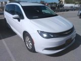 Used 2021 Chrysler Voyager Lxi image 2