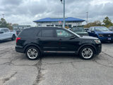 Used 2018 Ford Explorer XLT w/ Equipment Group 202A image 4