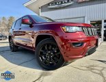 Used 2021 Jeep Grand Cherokee Laredo X image 3