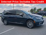 New 2025 Chrysler Pacifica Pinnacle image 2