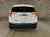 Used 2024 GMC Terrain SLT image 6