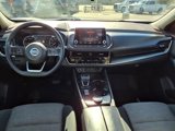 Used 2021 Nissan Rogue SV image 4