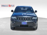 Used 2018 Jeep Grand Cherokee Laredo image 2