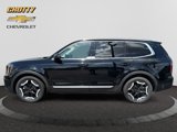 Used 2024 Kia Telluride EX w/ EX Captain's Chair Package image 2