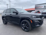 Used 2023 Jeep Grand Cherokee Limited w/ Black Appearance Package image 3