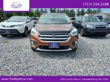 Used 2017 Ford Escape Titanium image 2