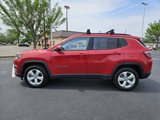 Used 2018 Jeep Compass Latitude w/ Popular Equipment Group image 4