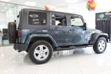 Used 2007 Jeep Wrangler Unlimited Sahara w/ Dual Top Group image 4