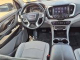 Used 2024 GMC Terrain SLT image 4