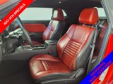 Used 2014 Dodge Challenger SXT image 4