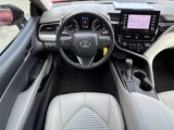Used 2022 Toyota Camry SE image 5