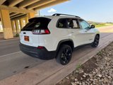 Used 2019 Jeep Cherokee Latitude Plus image 3