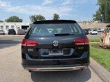 Certified 2019 Volkswagen Golf Alltrack S image 5