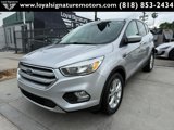 Used 2017 Ford Escape SE image 3