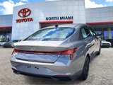 Used 2022 Hyundai Elantra SEL image 4