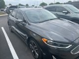 Used 2020 Ford Fusion Titanium image 3
