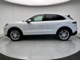 Certified 2024 Porsche Cayenne image 2