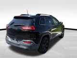 Used 2017 Jeep Cherokee Limited image 6