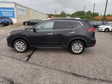 Used 2019 Nissan Rogue SV image 4