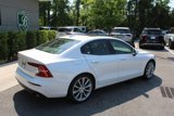 Used 2021 Volvo S60 T5 Momentum w/ Premium Package image 4