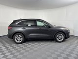 Certified 2020 Ford Escape SE image 2
