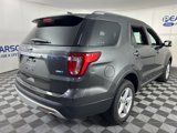 Used 2016 Ford Explorer XLT w/ Equipment Group 202A image 4