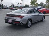 Used 2024 Hyundai Elantra SE image 5