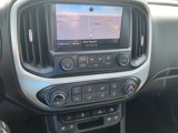 Used 2015 GMC Canyon SLT image 5