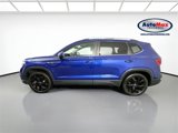 Used 2022 Volkswagen Taos SE w/ Panoramic Sunroof Package image 5
