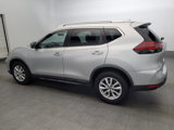 Used 2018 Nissan Rogue SV image 3
