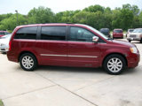 Used 2010 Chrysler Town & Country Touring Plus w/ Premium Group image 5